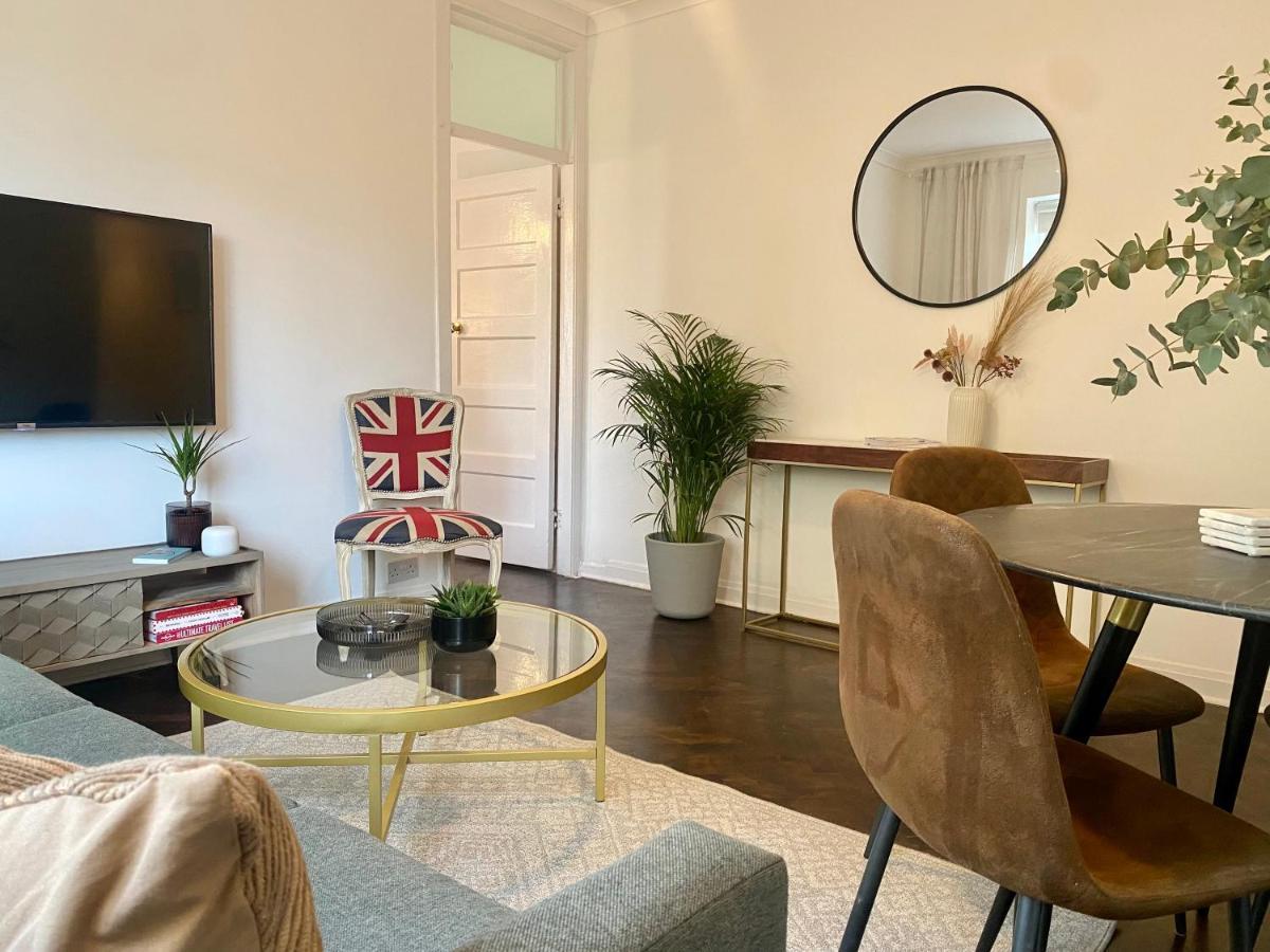 Newly Refurbished 2 Bedroom Apartment In South London Londres Exterior foto