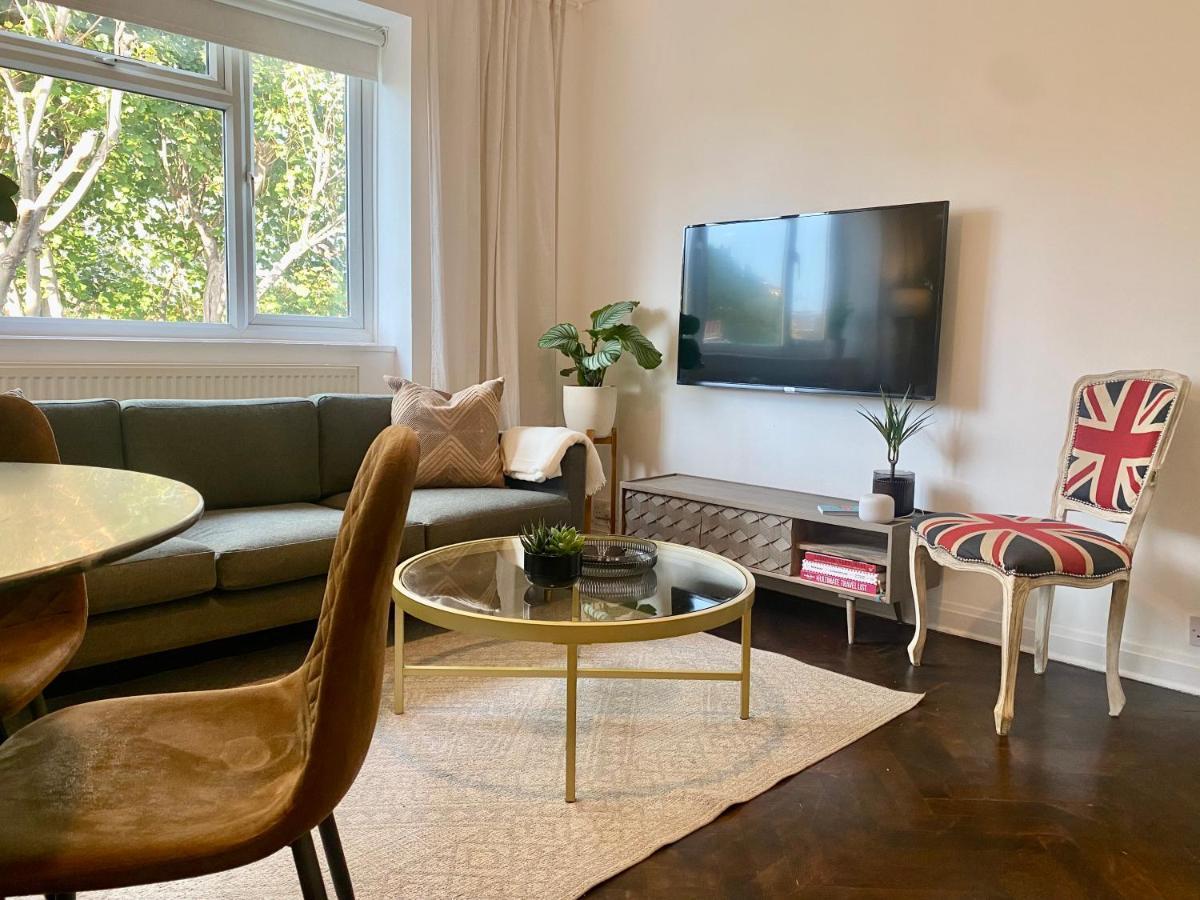 Newly Refurbished 2 Bedroom Apartment In South London Londres Exterior foto