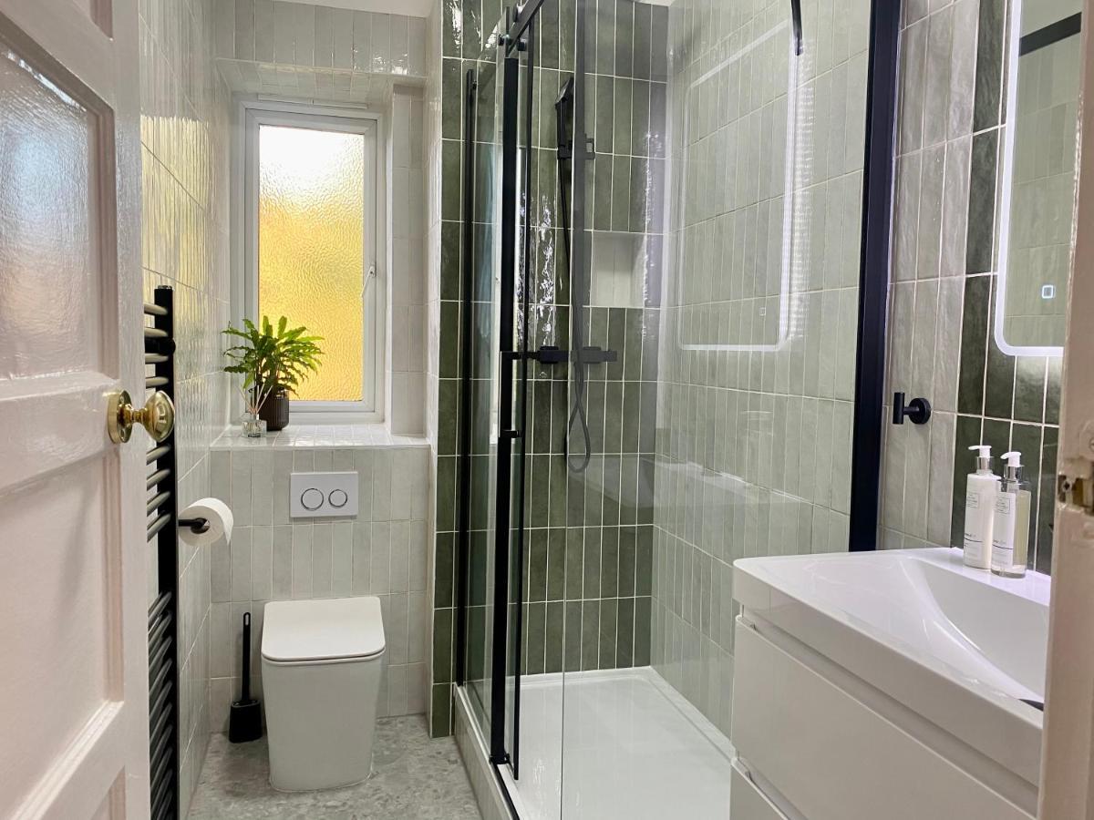 Newly Refurbished 2 Bedroom Apartment In South London Londres Exterior foto